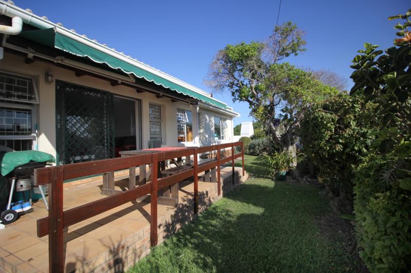 2 Bedroom Property for Sale in Fraaiuitsig Western Cape
